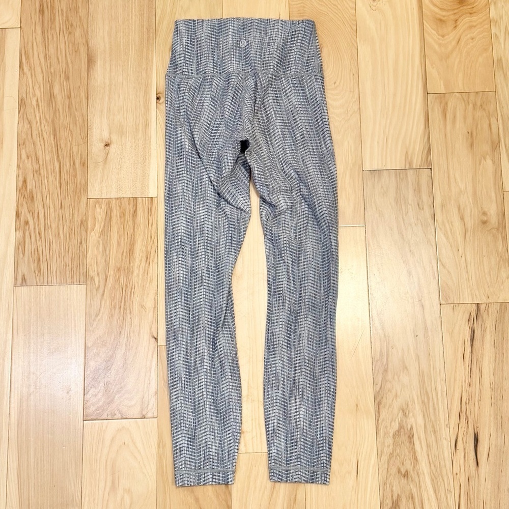 Lululemon Women’s Wunder Under Hi-Rise 7/8 Tight *25"